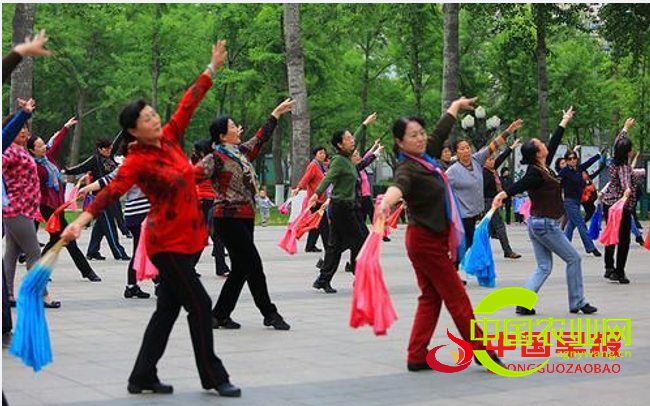 广场舞1.png