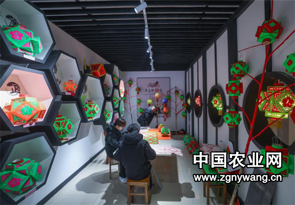 屏幕截图 2025-02-21 182451.png