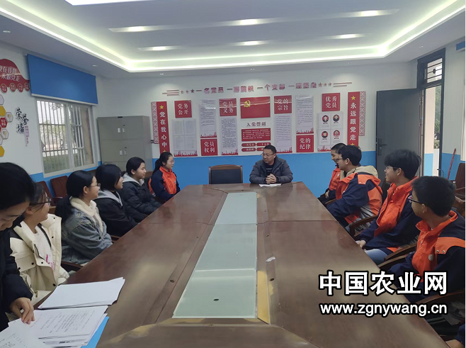 筑牢食品安全防线 守护学生舌尖安全 ——湖北荆门沙洋毛李镇开展校园餐食品安全督导工作